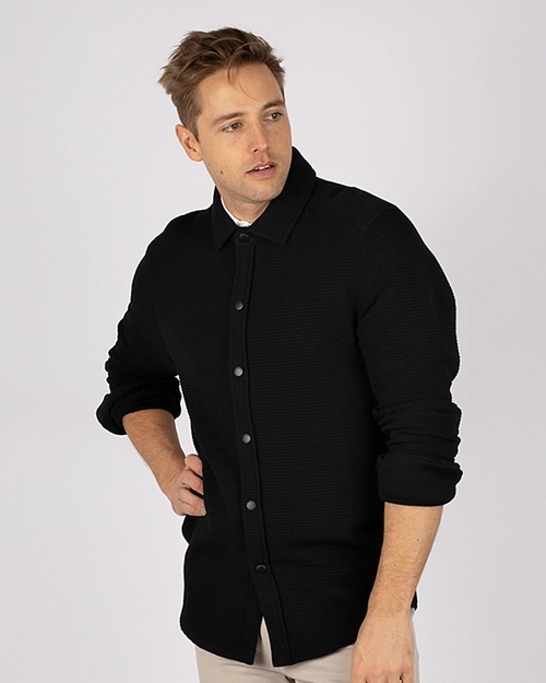 Man Wearing Cutter & Buck Coastal Shirt Jacket